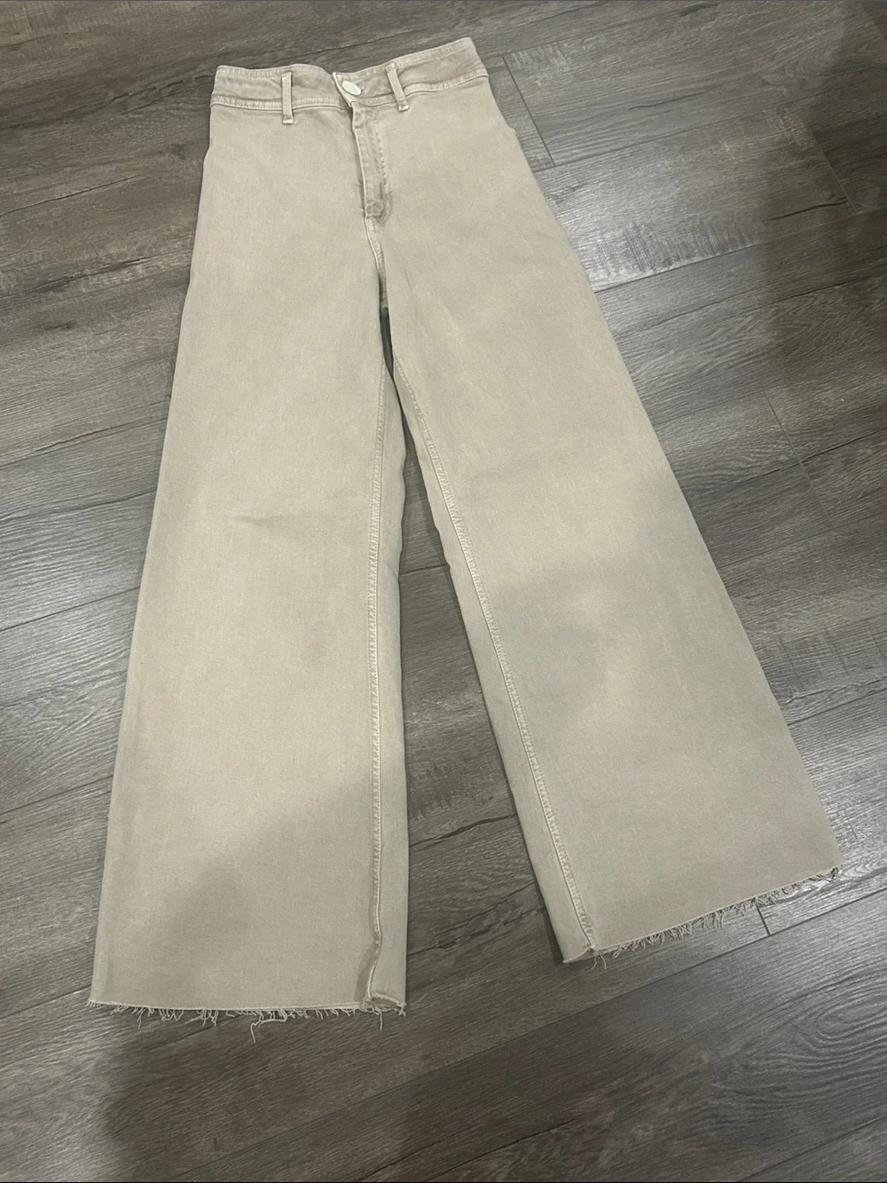 Zara Beige Wide-Leg High-Rise Jeans - Picture 2 of 5